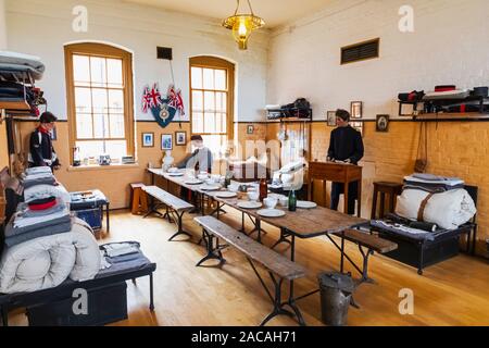 England, Hampshire, Portsmouth, Fareham, das Royal Armouries Military Museum in Fort Nelson, Ausstellung des Chaos Offiziere Zimmer Stockfoto