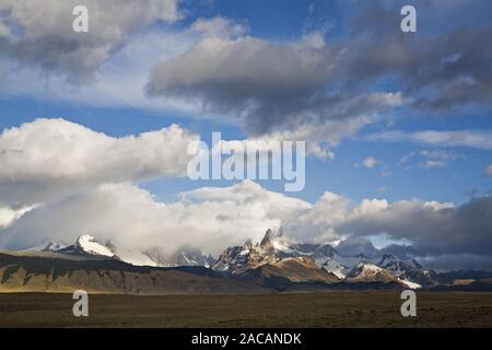 Morgenstimmung am Fitz Roy massiv, Argentinien, Sonnenaufgang am Fitz Roy massiv, Argentinien Stockfoto