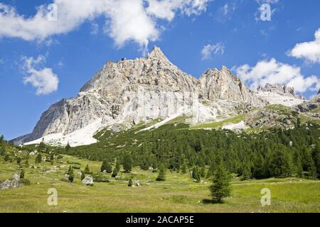 Seilbahn zum Lagazuoi, Ampezzaner Alpen, Dolomiten, Südtirol, Italien, Europa Stockfoto