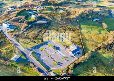 TEELIN, County Donegal/IRLAND - 29. NOVEMBER 2019: Die Baugenehmigung für den Campingplatz in der Nähe des Sliabh Liag Besucherzentrum erteilt wurde Stockfoto