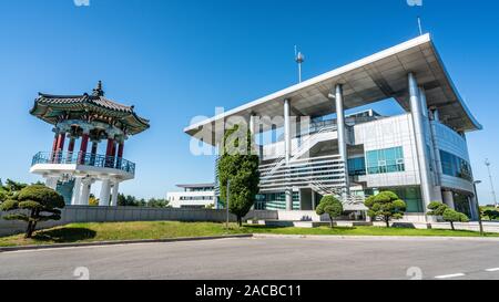 Paju Korea, 24. September 2019: JSA Pagode und Freiheit Haus Gebäude an der Joint Security Area der DMZ Südkorea Stockfoto