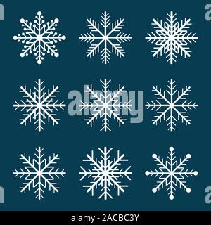 Satz von Schneeflocken auf blauem Hintergrund. Vector Illustration Stock Vektor