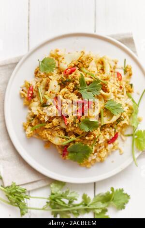 Rühren gebratener Tintenfisch mit Currypulver, Thai Food Stockfoto