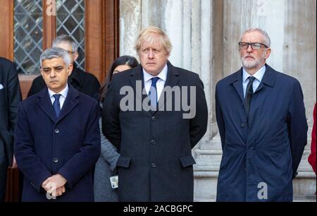 London, Großbritannien. 02 Dez, 2019. Bürgermeister von London, Sadiq Khan, Premierminister, Boris Johnson und Arbeit Leadeer, Jeremy Corbyn. Tribute sind für die Opfer der London Bridge Terriorist Angriff gezahlt. James Merritt und Saskia Jones starb bei dem Anschlag. Credit: Tommy London/Alamy leben Nachrichten Stockfoto