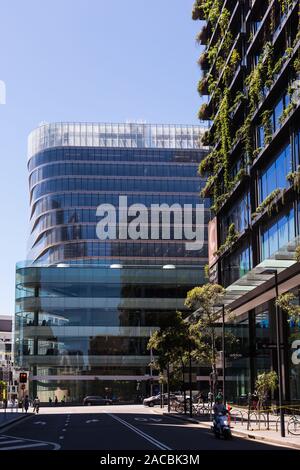 Das Glas encassed UTS Hauptgebäude hat viele einzigartige Design Features. Durch australische Architekturbüro FJMT gestaltet, es verfügt über eine 10-Ebene twiste Stockfoto