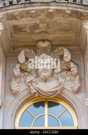 Potsdam, Berlin - Deutschland - August 7, 2019: Detailansicht der Fassade von Schloss Sanssouci. Stockfoto