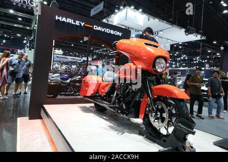 Bangkok, Thailand - Dezember 1, 2019: große Motorrad 'Harley Davidson in der Expo 36 2019 an der Auswirkung Ausstellung Thailand Stockfoto