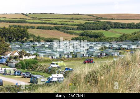 Camping und Hütten von Croyde Strand, Croyde, Devon, England, Vereinigtes Königreich Stockfoto