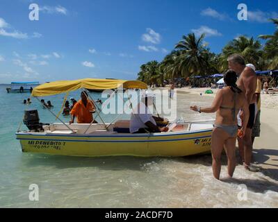 Cayo Sombrero, einer kleinen Insel im Karibischen Meer im Hotel Miami in Falcon, in Venezuela - morrocoy National Park, in Venezuela. Es präsentiert eine b Stockfoto