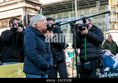 Clara Ponsati Glasgow Unterstützung Stockfoto