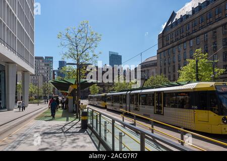 Petersplatz Straßenbahnhaltestelle Stockfoto