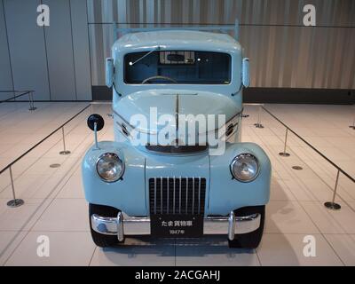 1947 Nissan TAMA Pickup Truck an der Nissan Global Headquarters Galerie Stockfoto