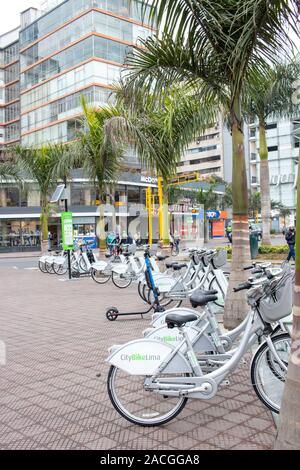 LIMA, PERU - September 08 th 2019: Alternative Transportmittel für die Bewohner der Stadt Lima in Peru Stockfoto