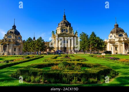 Széchenyi Thermalbad in Budapest, Ungarn, das größte Heilbad in Europa Stockfoto