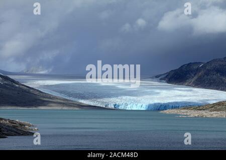 Blick von der Austdalsbreen Styggevatnet Stockfoto