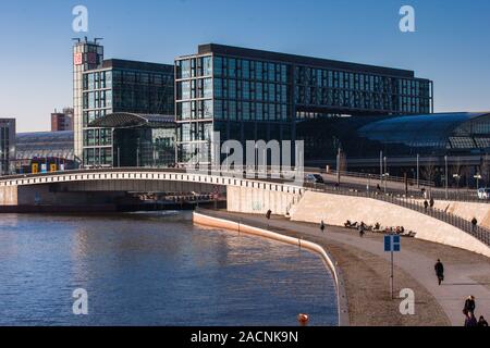 Berlin Hauptbahnhof Stockfoto