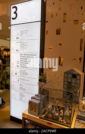 John Lewis Department Store in der Oxford Street, London, UK Stockfoto