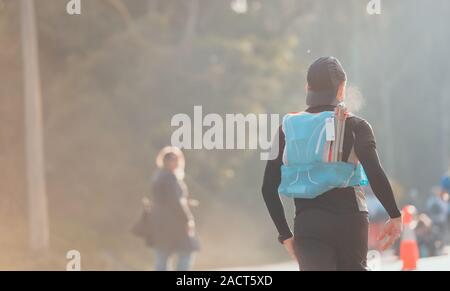Athleten, die an einem Ultramarathon teilnehmen Stockfoto
