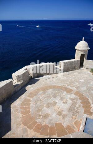 Das Schloss von Saint Nicholas, im Admiral Farragut Park, Parc De La Ciutadella Stadt, Insel Menorca, Balearen, Spanien, Europa Stockfoto