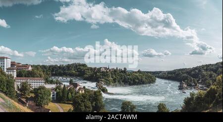 Panoramablick mit Rheinfall, Schloss Laufen, Eisenbahnviadukt ein Schloss Schloessli Woerth, Schleitheim, Kanton Schaffhausen, Schweiz, Stockfoto