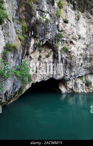 Quelle des Buna-Flusses in Bosnien und Herzegowina Stockfoto