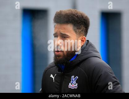 30. November 2019, Turf Moor, Burnley, England; Premier League, Burnley v Crystal Palace: Andros Townsend von Crystal Palace kommt für das Spiel Quelle: Conor Molloy/News Bilder Stockfoto