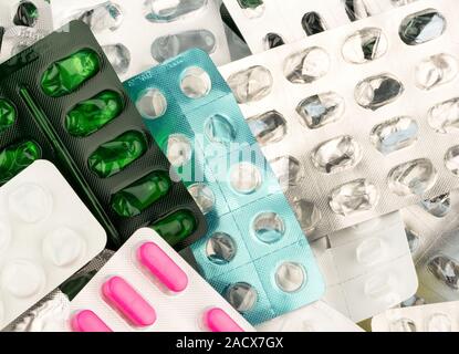 Tabletten in Blister-Packungen Stockfoto