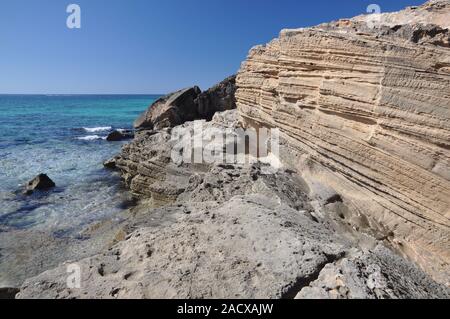 Küste in der Nähe von Ses Covetes, Mallorca Stockfoto