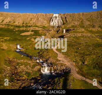 Dynjandi Wasserfall, Westfjorde, Island Stockfoto