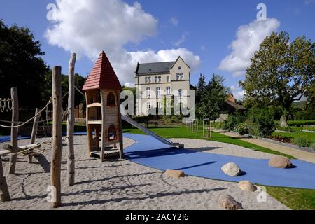 Kloster Schulpforte Schulpforte mit Kloster Garten in der Nähe von Naumburg auf der Straße der Romanik, Burgenlandkreis, Sachsen-Anhalt, G Stockfoto