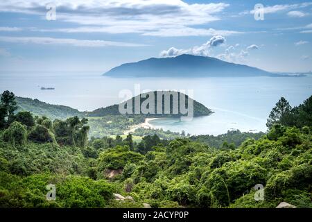 Schöne Aussicht von Hai Van Pass - das ist der schönste Berg in Vietnam. Zwischen Danang, Hue in Vietnam Stockfoto