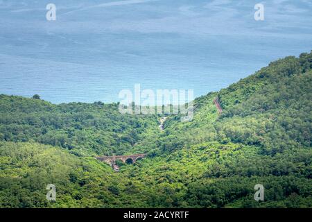 Schöne Aussicht von Hai Van Pass - das ist der schönste Berg in Vietnam. Zwischen Danang, Hue in Vietnam Stockfoto