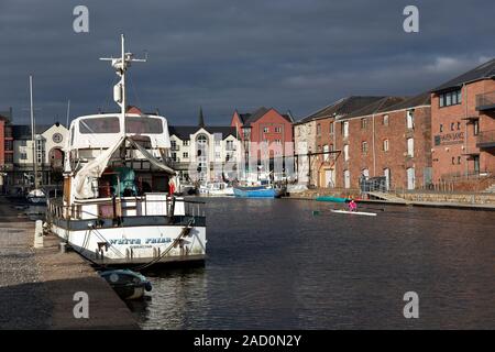 Exeter Canal Basin, Cafe, den Kanal, die Stadt, Commercial Dock, Devon, Devon, Trinken, England, Europa, Exeter - England, geografische Standorte, Stockfoto