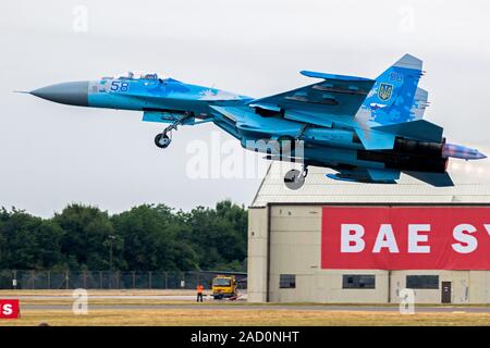 FAIRFORD, ENGLAND - May 13, 2018: ukrainische Luftwaffe Suchoi Su-27 Fighter Jet plane von RAF Fairford Airbase. Stockfoto