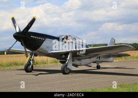 Flugzeugoldtimer North American P-51D Mustang, N51 AB Stockfoto