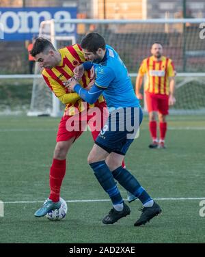 Glasgow, Schottland, Großbritannien. 30. November 2019: Der schottische Junioren 4. Runde Schale Riegel zwischen Rossvale Junioren F.C. und Auchinleck Talbot FC. Stockfoto