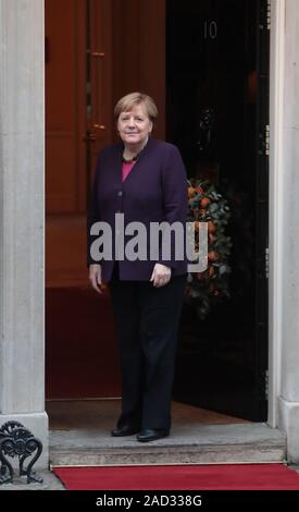 London, Großbritannien. 03 Dez, 2019. Die deutsche Bundeskanzlerin Angela Merkel kommt an Nr. 10 Downing St für den 70. Jahrestag der NATO-Gipfel in London am Dienstag, 3. Dezember 2019. Foto von Hugo Philpott/UPI Quelle: UPI/Alamy leben Nachrichten Stockfoto