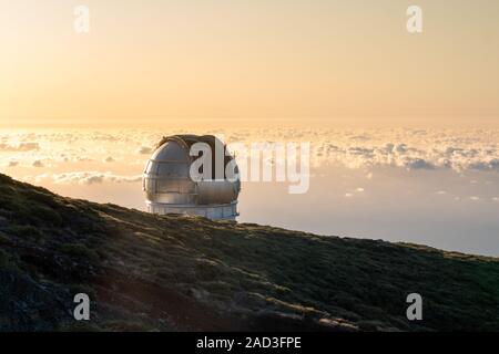 Anzeigen von observatorien von der Oberseite des Roque de Los Muchachos, La Palma Stockfoto