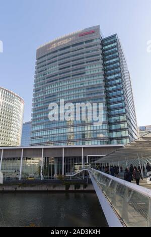 Yokohama, Japan. 3. Dezember, 2019. Nissan Motor Co., Ltd. mit Hauptsitz in Kanagawa. Credit: Stanislav Kogiku/SOPA Images/ZUMA Draht/Alamy leben Nachrichten Stockfoto