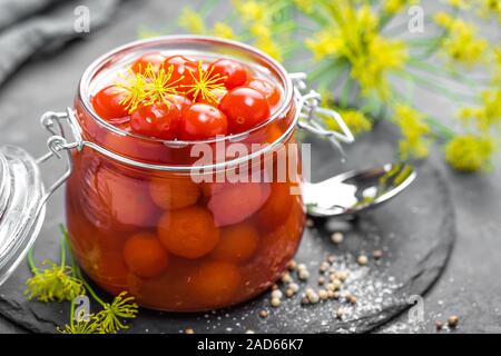 Marinierten Tomaten Stockfoto