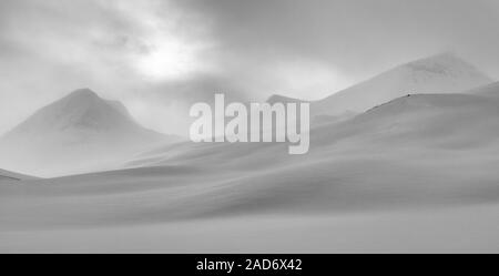 Winterlandschaft, Stuor Reaiddavaggi, Lappland, Schweden Stockfoto