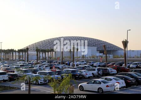 Louvre Abu Dhabi, Museum für Moderne Kunst mit Kuppeldach Stockfoto