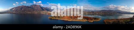 See Annone Landschaft im Herbst Stockfoto