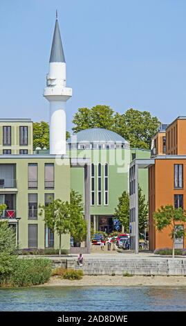 Minarett, Moschee Mevlana Konstanz Stockfoto