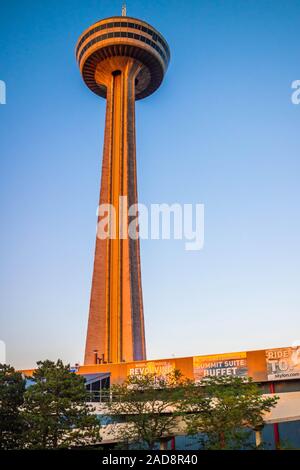 Ein Aussichtsturm in Niagara Falls, Ontario Stockfoto