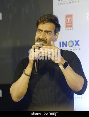 Kolkata, Indien. 03 Dez, 2019. Flim Schauspieler Ajay Devgan während des promotoion Seines Kommens film Tanhaji die unbesungenen Warior in Kalkutta. (Foto durch Saikat Paul/Pacific Press) Quelle: Pacific Press Agency/Alamy leben Nachrichten Stockfoto