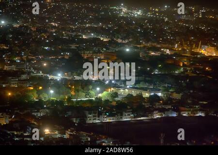 Eine Nacht Luftbild von Udaipur City Stockfoto