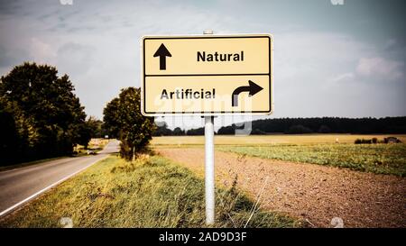 Straßenschild Künstliche versus Natürliche Stockfoto