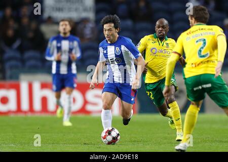 Porto, Portugal. 2. Dez, 2019. Shoya Nakajima (Porto) Fußball: Portugal "Liga NOS' Match zwischen dem FC Porto 2-0 FC Pacos de Ferreira im Estadio do Dragao in Porto, Portugal. Credit: mutsu Kawamori/LBA/Alamy leben Nachrichten Stockfoto