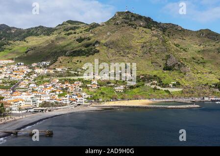 Küstenstadt, Machico, Ostküste, Madeira, Portugal, Europa Stockfoto